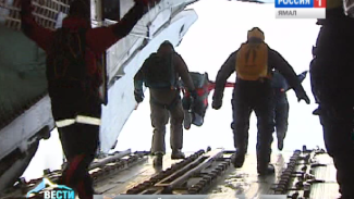 Первые организаторы ледовой станции «Северный полюс - 2015» десантировались на 89 широте
