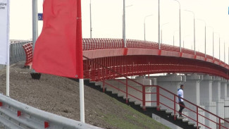 На Ямале произошло открытие долгожданного моста через реку Пур
