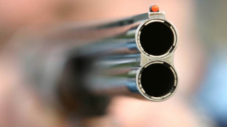 В Новом Уренгое двоих мужчин расстреляли из ружья 