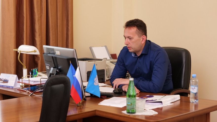 Андрей Воронов обратился к блогерам за помощью в борьбе с коронавирусом в Новом Уренгое 