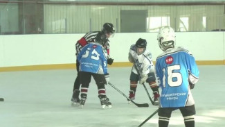 Настрой на победу: юные хоккеисты из Мужей готовятся к большим окружным соревнованиям