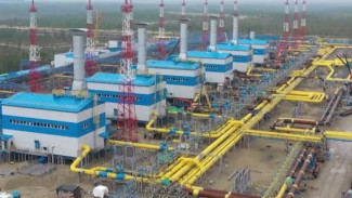 Ямальские работники нефтяной, газовой и топливной промышленности отмечают свой профессиональный праздник