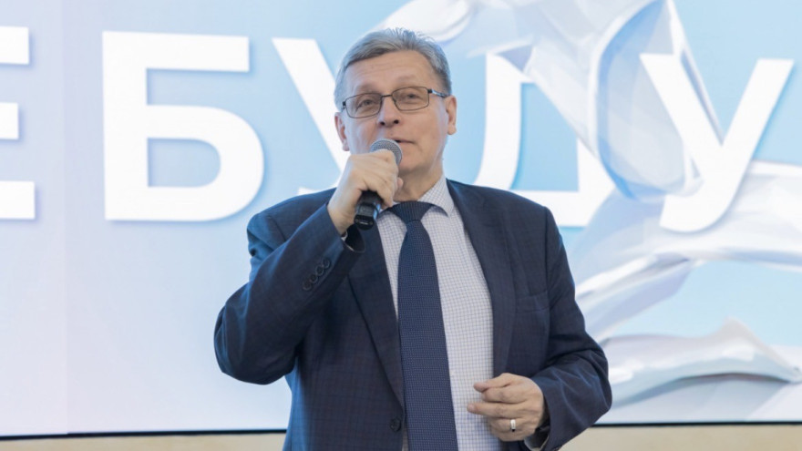 Рифат Сабитов поприветствовал финалистов конкурса «Лучник. Будущее»