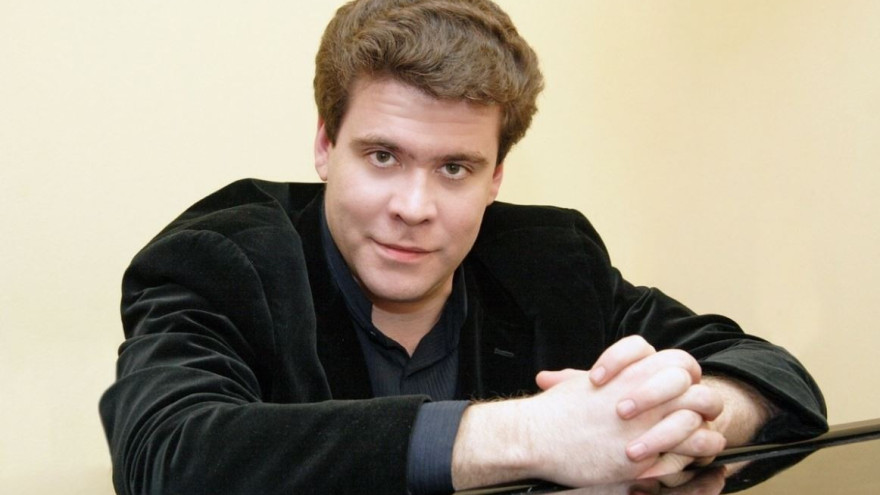 Знаменитый пианист Денис Мацуев даст сразу два концерта Салехарде
