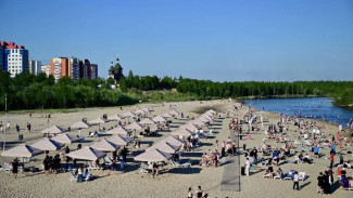В Новом Уренгое напомнили правила безопасности на городском пляже