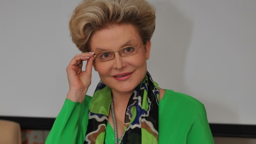 Елена Малышева дала советы при лечении коронавируса в домашних условиях