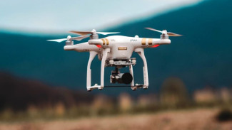 Госдума поддержала законопроект о праве силовиков сбивать дроны-нарушители