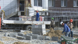 В Лабытнанги на финишной прямой строительство дома для жильцов «авариек» и детей-сирот