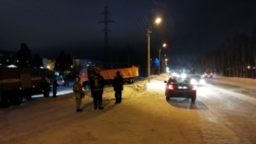 В Ноябрьске иномарка столкнулась с каретой скорой помощи