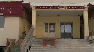 В Лабытнанги завершается капитальный ремонт трехэтажного здания школы №1