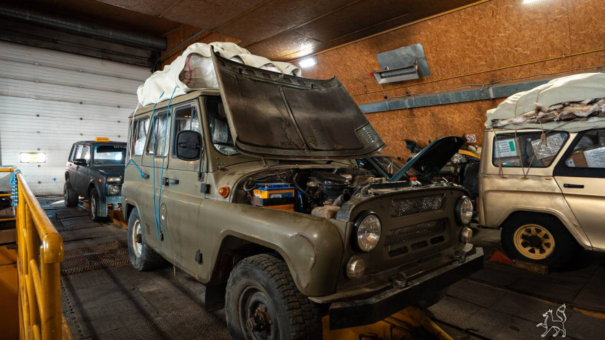 Предприниматели и жители Салехарда отправили крупный гуманитарный конвой в зону СВО