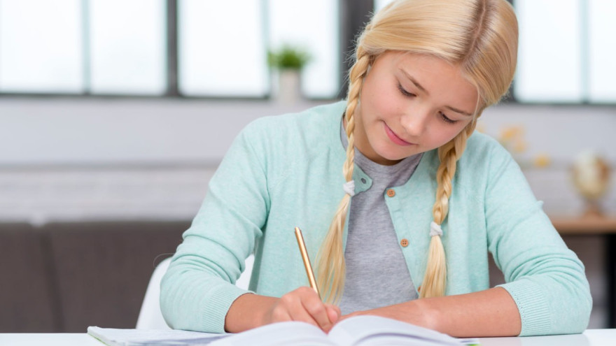 Волнительное утро: сегодня 3307 ямальских старшеклассников пишут итоговое сочинение