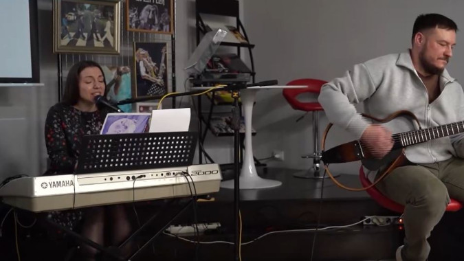 Рокеры в Новом Уренгое организовали благотворительный квартирник