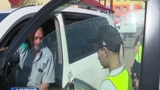 В Тазовском дети объяснили водителям, кто главный пассажир