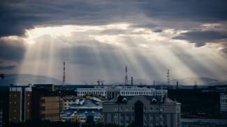 Сезон серебристых облаков: почему в июне начинает светиться небо 