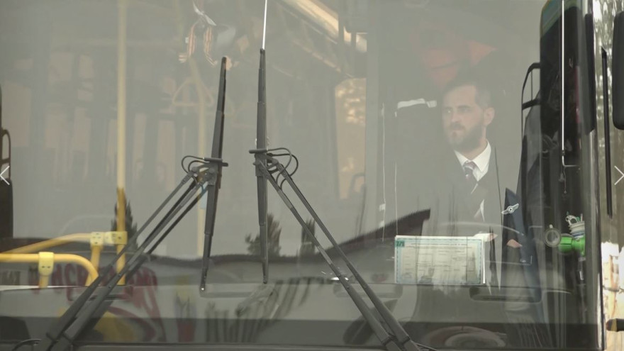 В Ноябрьске выбирают лучшего водителя автобуса