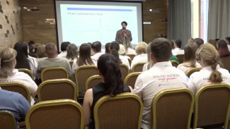 Наставники с Ямала представляют регион на всероссийском конкурсе в Тюмени