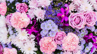 Ямальские флористы раскрыли цветочные тренды и секреты сохранения аромата женского праздника