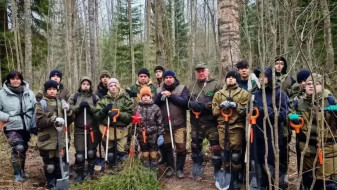 Поисковики из Салехарда подняли останки двух защитников Ленинграда