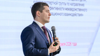 Дмитрий Артюхов призвал объединить усилия всех структур для эффективного воспитания молодежи