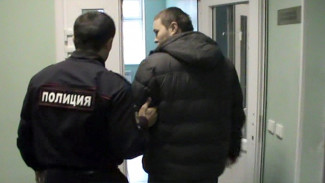 На Ямале задержаны подозреваемые в разбойном нападении на салон связи