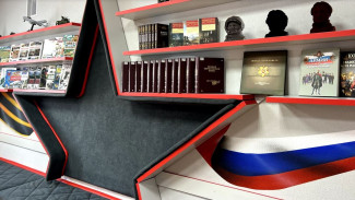 В Тарко-Сале открыли первую на Ямале военную библиотеку 