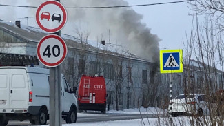 Власти Салехарда: возгорание ликвидировано, жильцам предложено расселение в гостиницы и матпомощь 