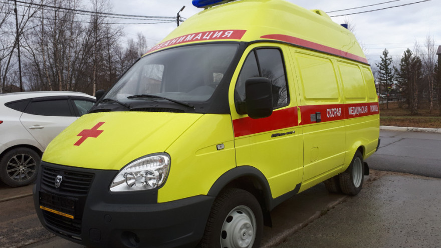 В четыре больницы Ямала поступят новые машины скорой помощи