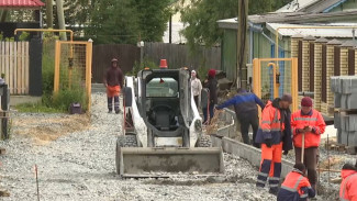 Маленькие улочки Салехарда погрязли в спорном благоустройстве