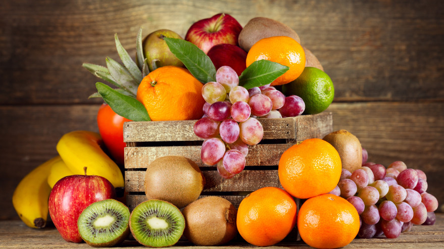Четыре доказательства того, что вы неправильно едите фрукты