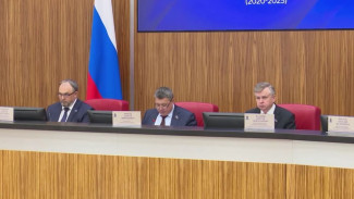 Ямальские депутаты приняли ряд важных социальных законов