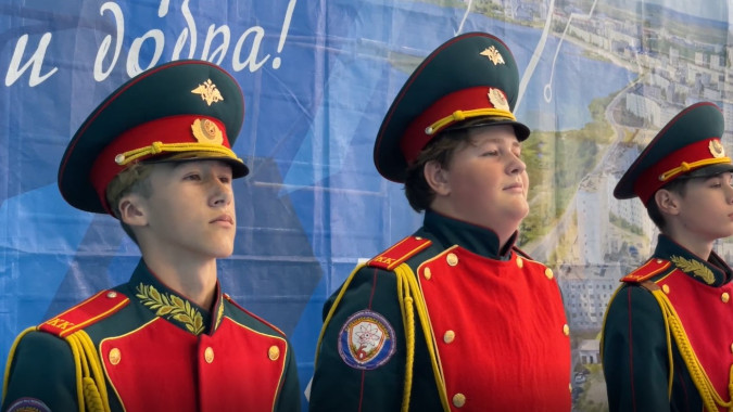 В Надыме более 120 школьников начали новый кадетский год