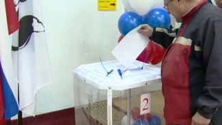 Избирком Ямала зарегистрировал 175 кандидатов на муниципальные выборы
