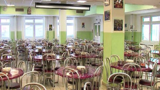 Платного питания не будет: в пищевые реформы Тазовских школ пришлось вмешаться главе района