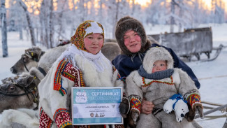 Собственный чум и нарты в подарок от округа получила семья Вэненго