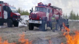 Ямальские пожарные проверили готовность к пожароопасному сезону