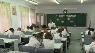 В десяти школах Ямала ввели оценки за поведение