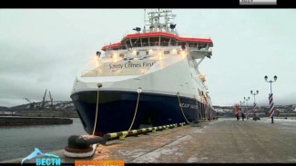 Ледокол «Федор Ушаков», способный преодолевать полутораметровые льды, скоро впервые отправится в рейс по Северному морскому пути