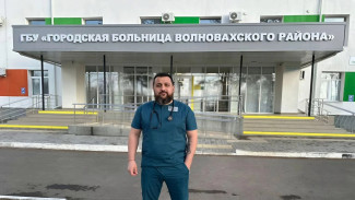 Более 2 500 пациентов в Волновахе получили помощь от ямальских врачей