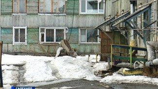 Коммунальные проблемы дома по улице Маяковского, 25 в Салехарде его обитателям надоели уже всерьез