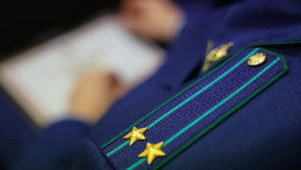 Предприниматель заплатил полмиллиона за травму мальчика на горке в Муравленко