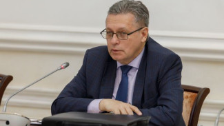 С главными редакторами ведущих СМИ Санкт-Петербурга и Ленинградской области встретился Рифат Сабитов