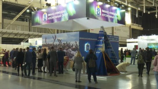 От варенья до оленины: Ямал представил северные деликатесы на агровыставке в Екатеринбурге