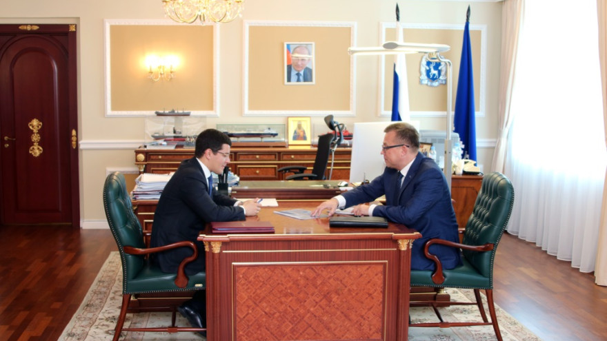 Дмитрий Артюхов обсудил с руководителем «Газпромнефть-Ноябрьскнефтегаз» перспективы освоения ачимовских отложений