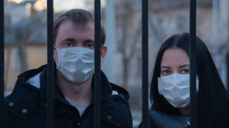 На Ямале ужесточили антиковидные меры из-за новой волны пандемии
