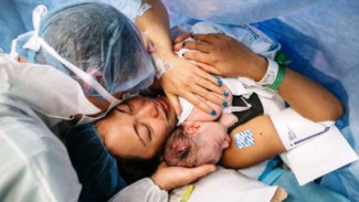 «В момент родов женщине очень важна поддержка»: в Губкинской больнице практикуют партнерские роды