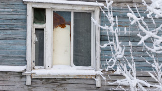 Жильцы аварийного дома в Лабытнанги дождались проверки СК после обращения к Бастрыкину