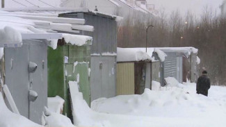 В Ноябрьске пытаются расчистить землю от гаражей для строительства детского сада