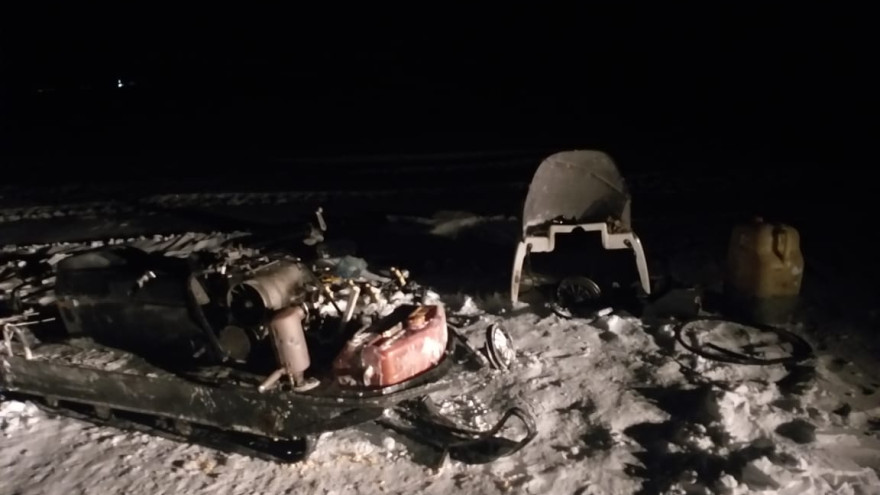 На Ямале трое взрослых с ребёнком застряли в тундре в сильный мороз