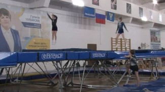 Воздушные пируэты: на Ямале завершились чемпионат и первенство Ямала по прыжкам на батуте